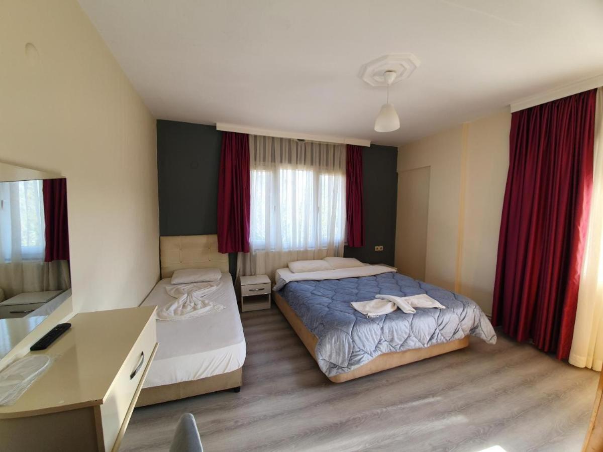 Karya Hotel Kusadasi Bagian luar foto
